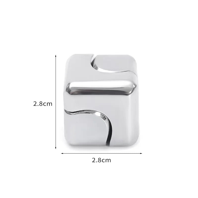 Cube Spinner en Métal – Puzzle Cinétique de Bureau