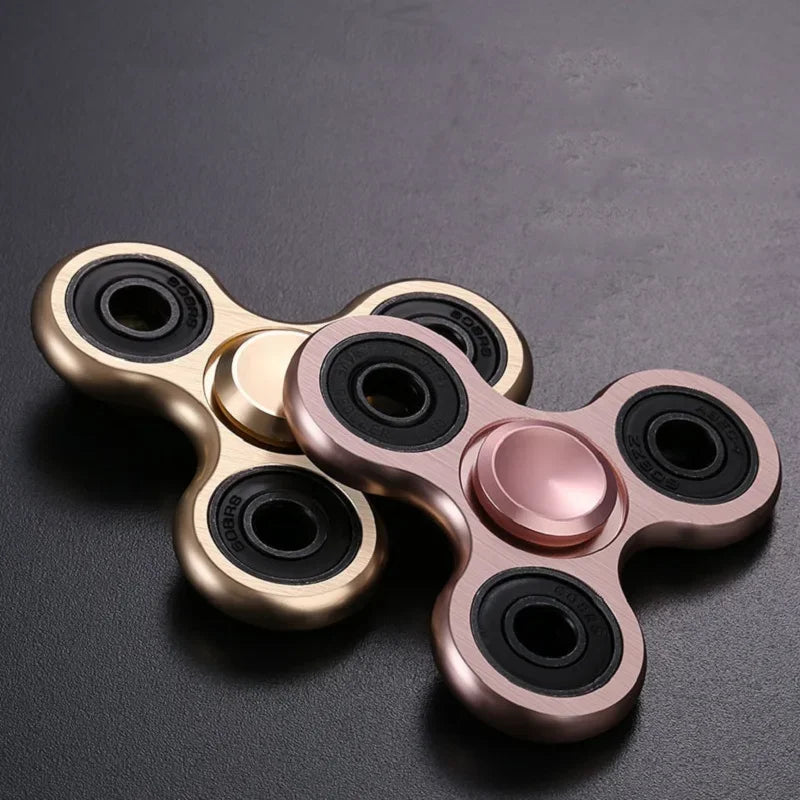 Fidget Spinner en Alliage Métallique – Rotation Fluide et Compacte