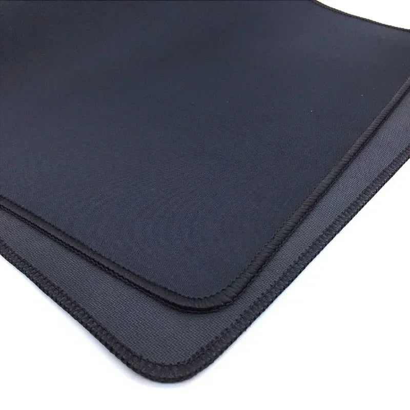Tapis de Bureau XXL “Samouraï & Soleil Rouge” – Élégance Japonaise, confort et Précision