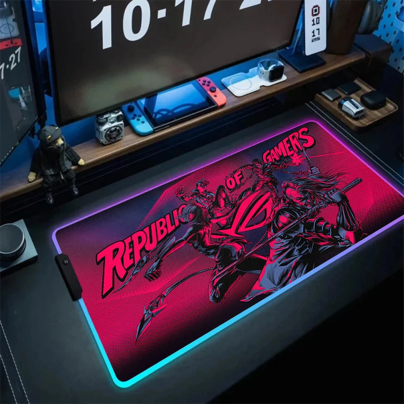 Tapis de Souris XXL RGB – Surface Étendue & Éclairage Dynamique