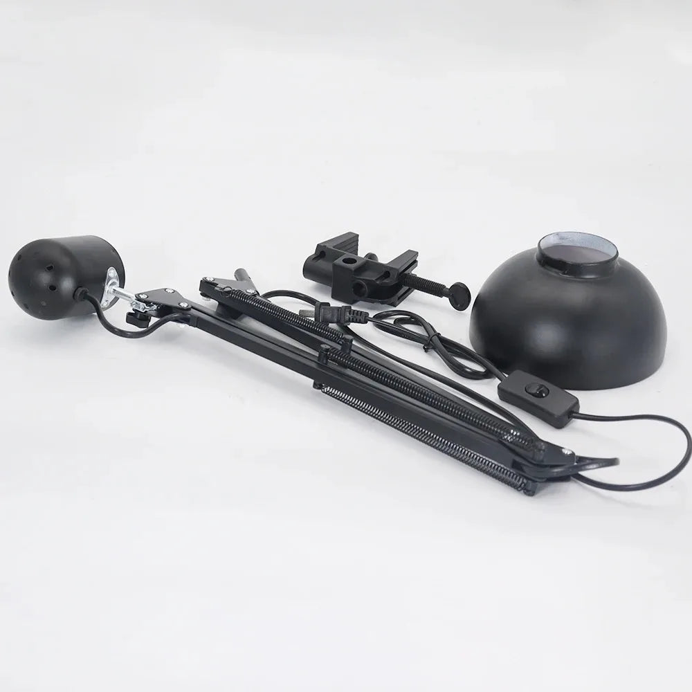 Lampe de Bureau à Pince – Éclairage Fonctionnel et Compact