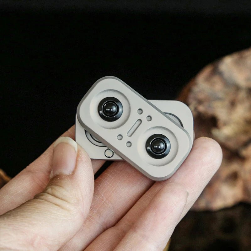 Fidget Rotator Hibou en Métal – Slider Magnétique EDC
