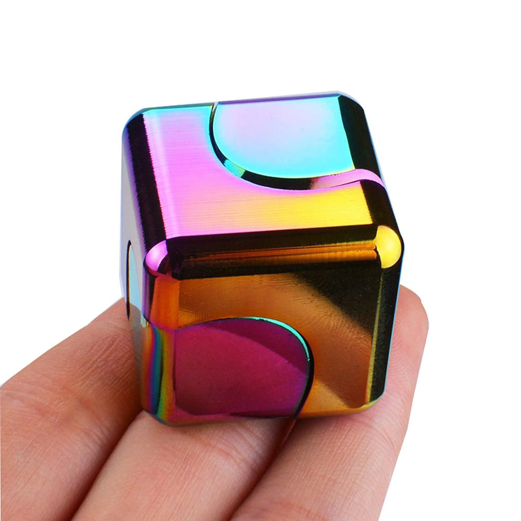 Cube Spinner en Métal – Puzzle Cinétique de Bureau
