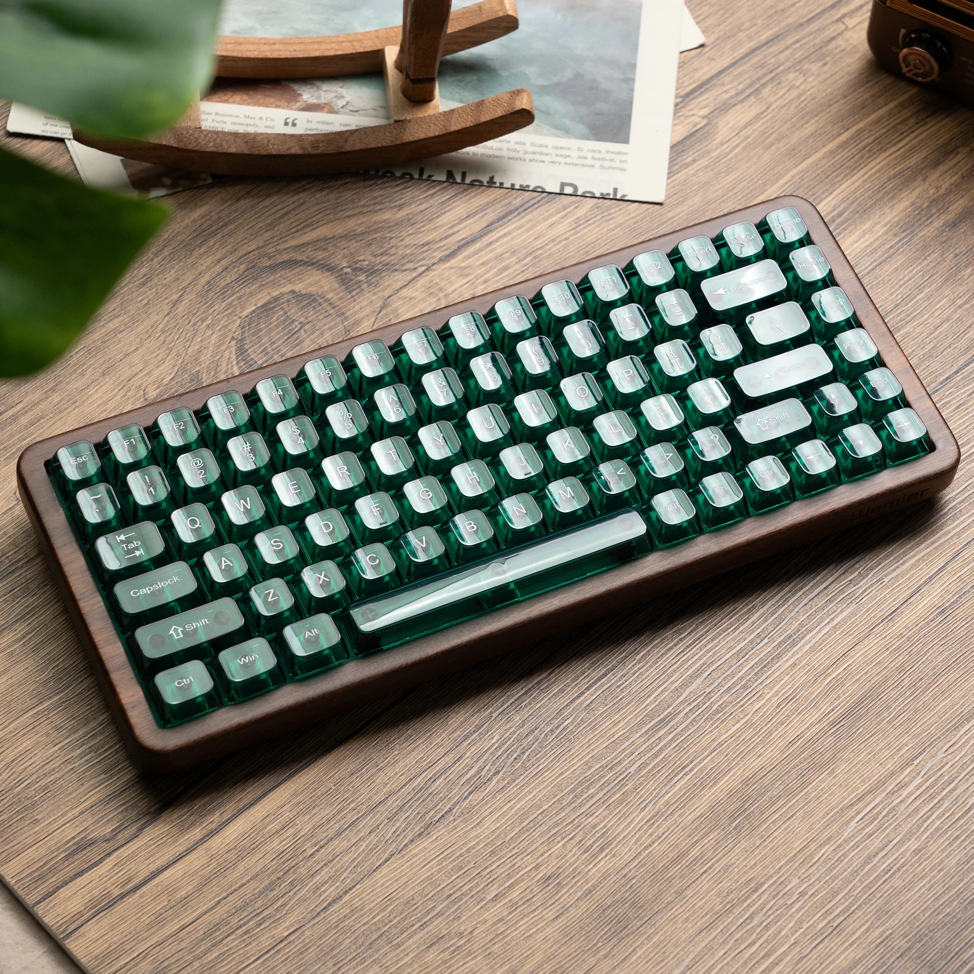 Clavier Mécanique bois minimaliste 75% Bois Noyer, Tri-Mode, VIA