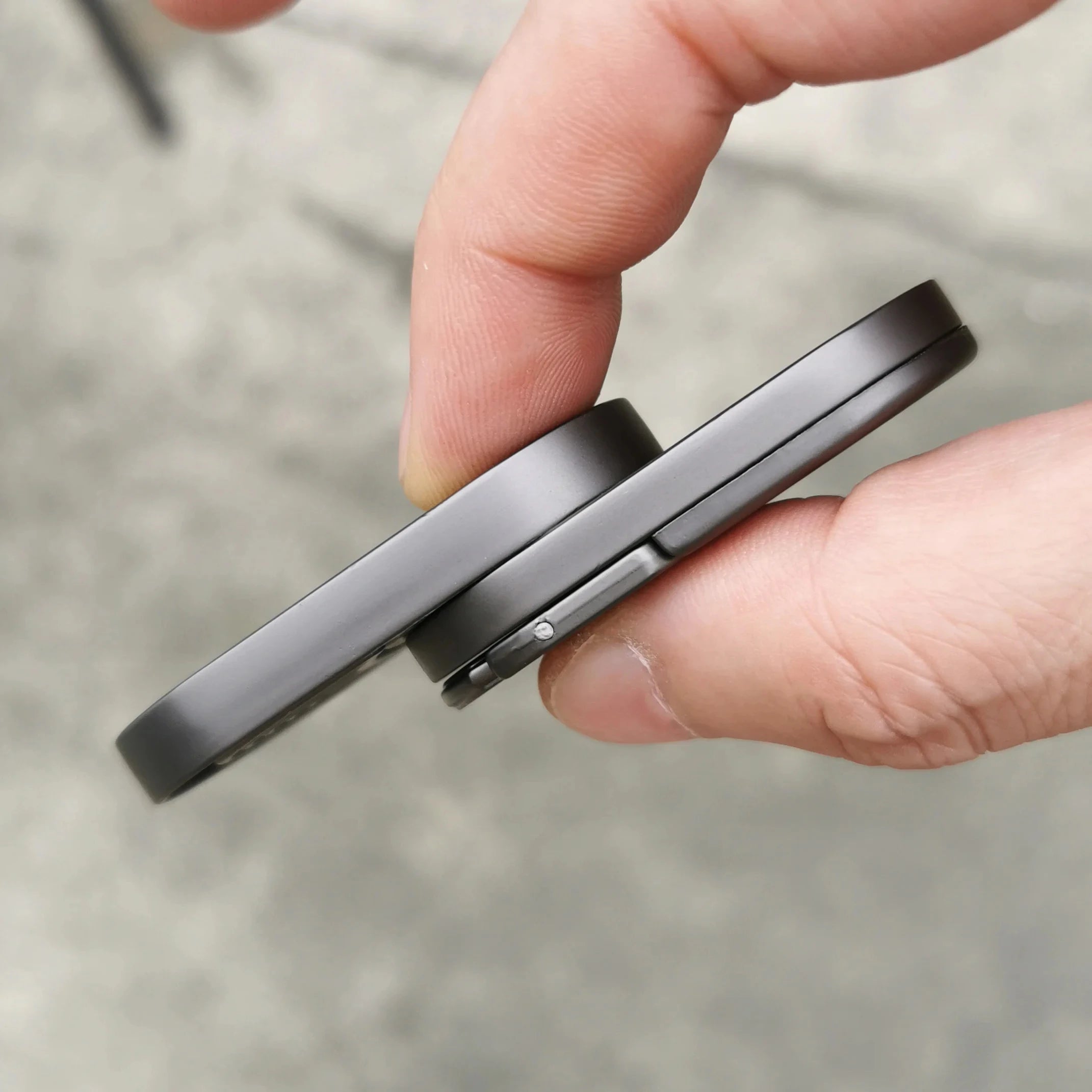 Fidget Slider EDC en Métal – Manipulation Haptique Discrète
